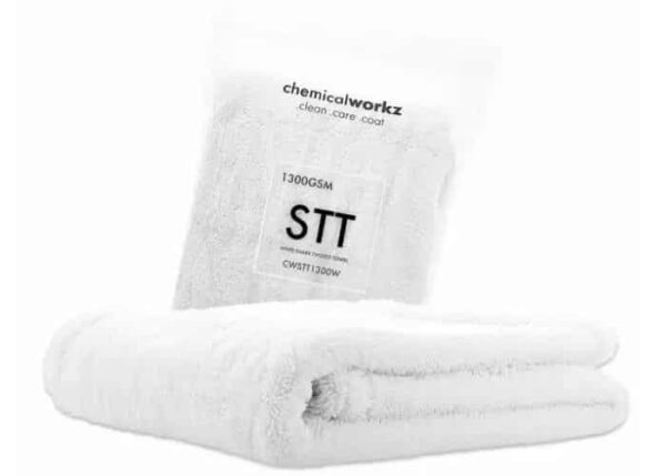 Chemicalworkz-White-Shark-Twisted-Towel-Premium-80x50cm-1300gsm---bardzo-chłonny-ręcznik-do-osuszania